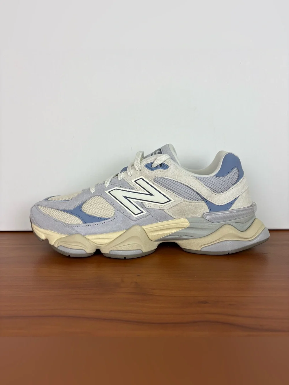 New Balance 9060 Sneakers